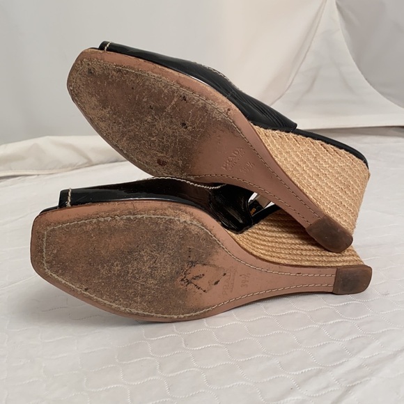 Prada open toe patent leather espadrille wedges - Picture 5 of 8